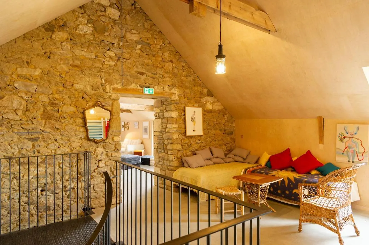 La Ferme du golf, gîte atypique et artistique Lancieux Couette-café