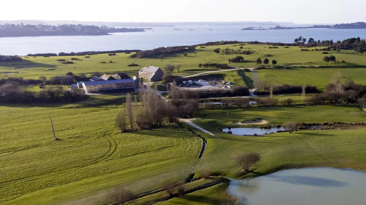 La Ferme du golf, gîte atypique et artistique Lancieux Couette-café