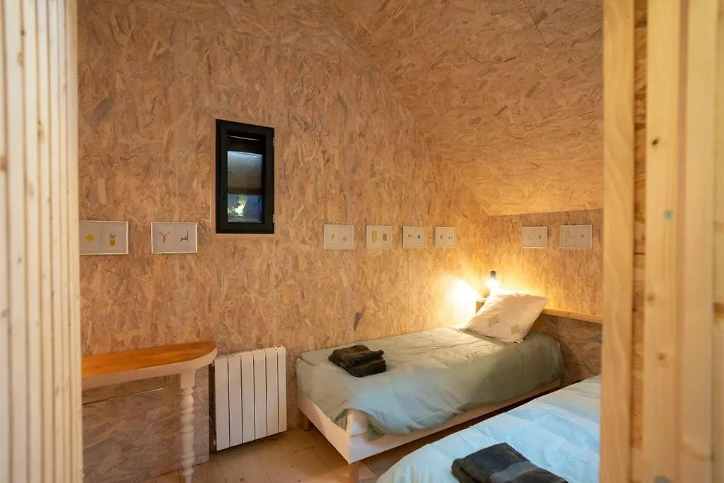 Couette-café La Ferme du golf, gîte atypique et artistique Lancieux France