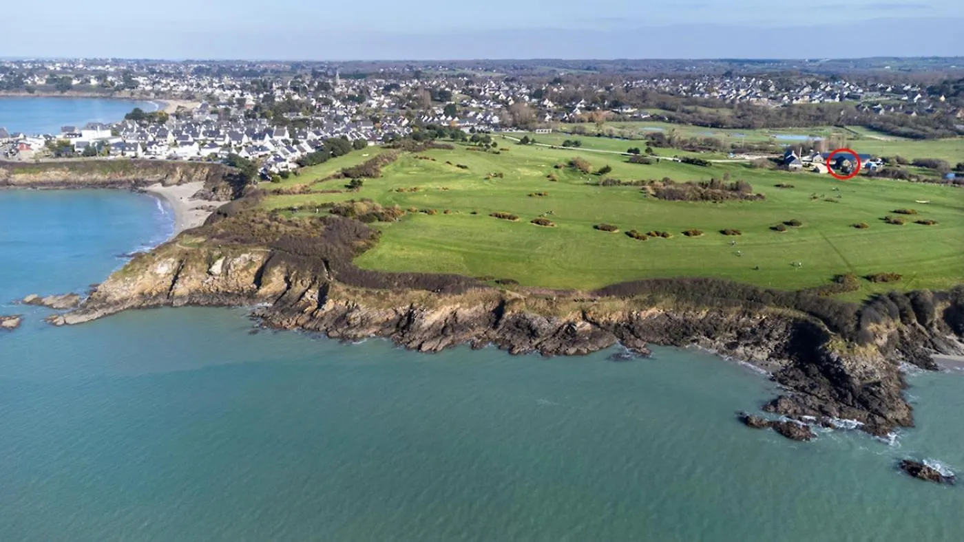 La Ferme du golf, gîte atypique et artistique Lancieux France